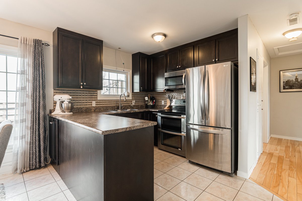 EricMurrayR's tweet photo. 🏠 New Listing - 280 Callowhill 🏠
.
📍 - Riverview
💲 - 160,000
🛏 - 2+1 Non-conforming 
🛁 - 2
.
Eric Murray - Real Estate Associate
📞 - 506-863-8802
💻 - ericmurrayrealestate@gmail.com
https://t.co/ZXwPmuAIBa 
Team Leslie - RE/MAX Avante
.
#ericmurrayrealestate #moncton https://t.co/B4EyzN92FF