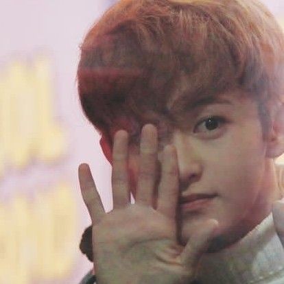 NE0SYT's tweet photo. 99' liners duality... pls send help

#MARK #LUCAS #NCT #99LINERS https://t.co/saQWRh3R0V
