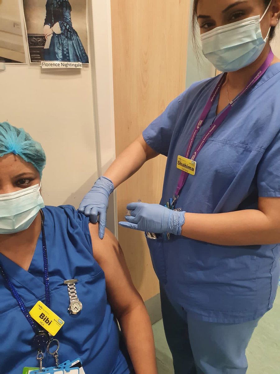 Say hi if you had your #flujab 👋🏻😊 #fluseason is here and #selfcare includes your #FluVaccine special thanks to our flu champ Shahima #teamStratford @NewhamHospital @NHSBartsHealth @MunianVijaya @Petra80922512 @BibiGungah @Pariswyms @Chizoba_ig