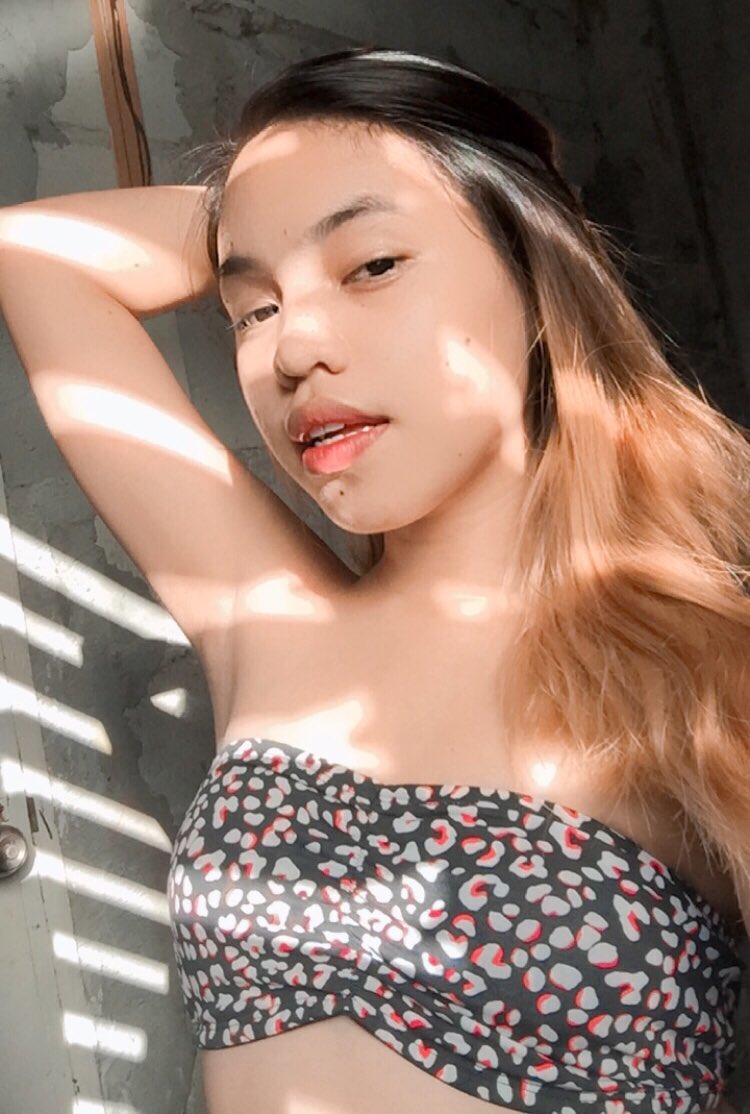 mryjybrcl's tweet photo. Sun kissed 💛 https://t.co/6KNisznwpM