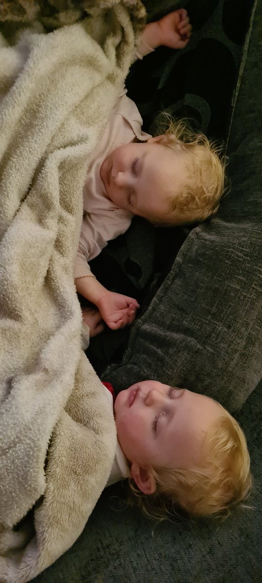 NatalieLogan9b's tweet photo. Finally chance to sit down and enjoy a yummy hot chocolate with my two little men. 🥰 
Twincessee have just dozed off and a good half our or more till the Calverley walk in 🤣 #isolation2020 https://t.co/IPzu75pKgI