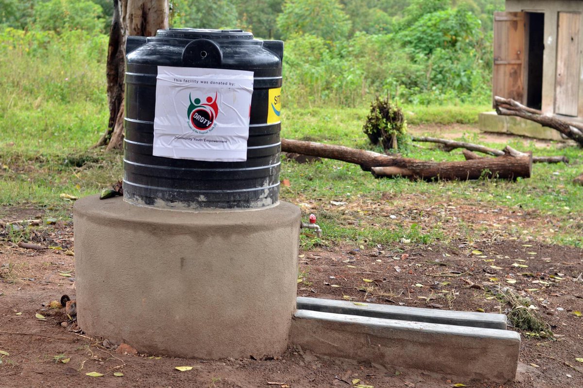 Dreams of the Youth Uganda tweet media