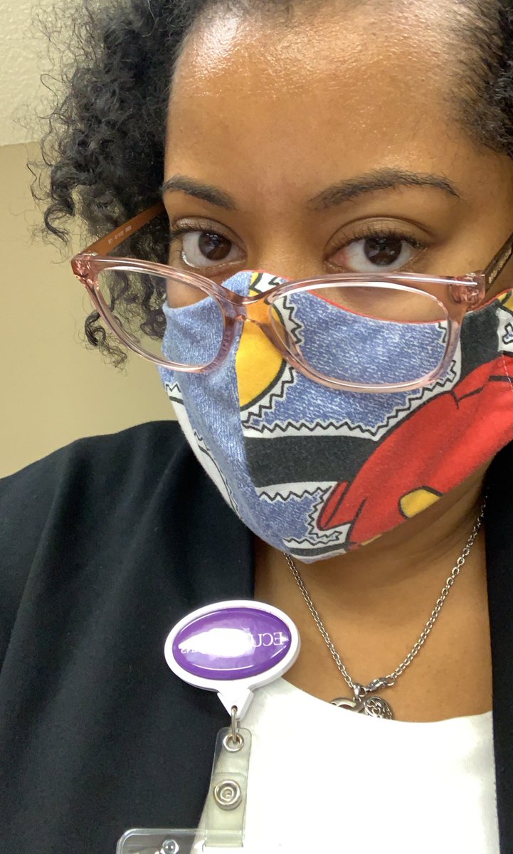 CoCoToNaya's tweet photo. When you have to wear your glasses like Chuck Schumer to keep them from being foggy with your mask😂😂😂 @SenSchumer #cantfront #lovethewayhewearshisglasses https://t.co/Sj0jKiPPsp