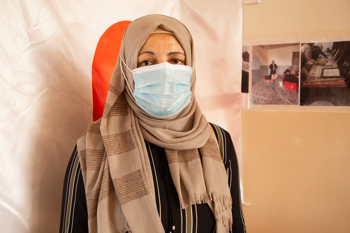 IOMIraq's tweet photo. "When we returned to Tel Afar, it was empty. I was totally devastated psychologically. But I decided to join language courses + book clubs. This helped me build self-confidence. I was able to discuss diverse subjects & books in a mixed group." -Thekra returnee -Tel Afar.
#SDNIraq https://t.co/pOCb1BDRyS