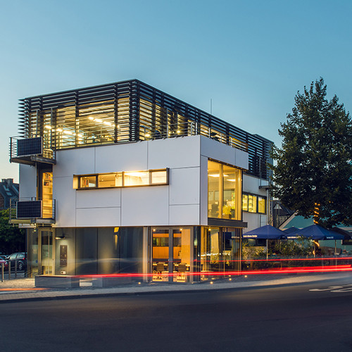 Fundermax_LA's tweet image. Office building project featuring FunderMax’s exterior architectural panels. 
Tearn Architekten BDS. 
Learn more about Max Compact Exterior: fundermax.us/product/exteri…
#fundermax #forpeoplewhocreate #architect #designer