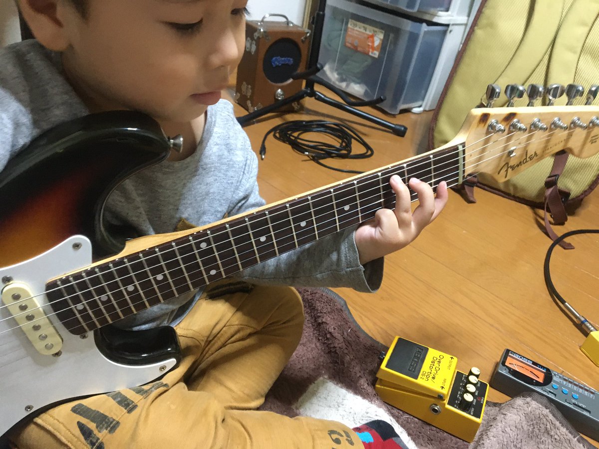 FairladyGt's tweet photo. SUZUKIに通勤で乗ったり
エクストレイルのナビシート座ったり
疑似餌投げてたり
キャンプしたり
ギター弾いたり
絵描いてみたり
本読んだりして生きてます。

固定用 https://t.co/5MsulmYrAh