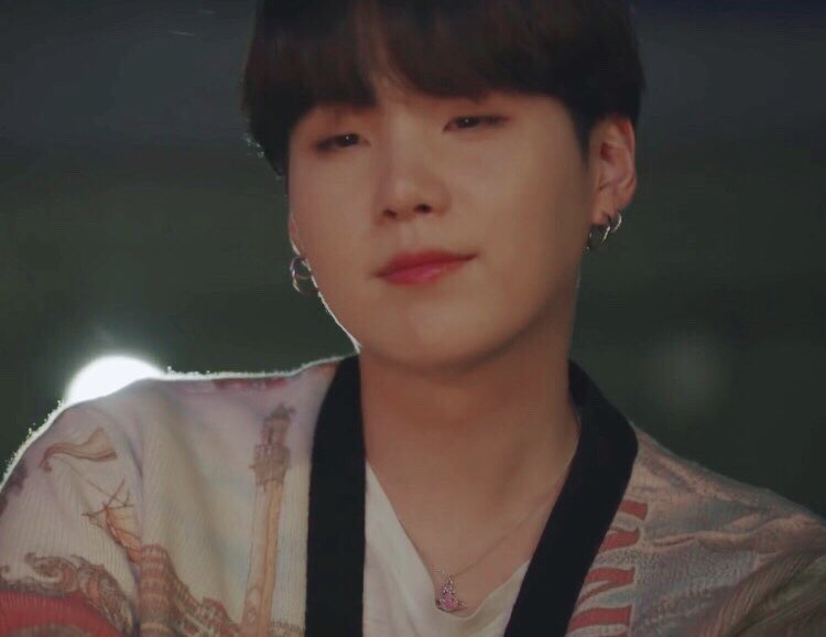 찌야💫 tweet media