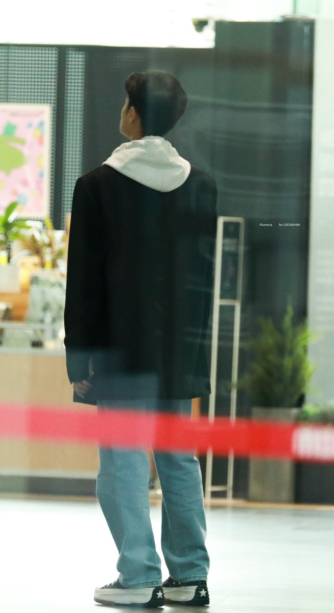 plumeria_0129's tweet photo. 201117 라디오출근

귀여워😭

https://t.co/g2eehED7Bt
https://t.co/P4SCCRNErG
https://t.co/lDmiVih0dP

#이대휘 #대휘 #LEEDAEHWI #李大輝 #DAEHWI #AB6IX #에이비식스 https://t.co/vPTZ0e9NXb