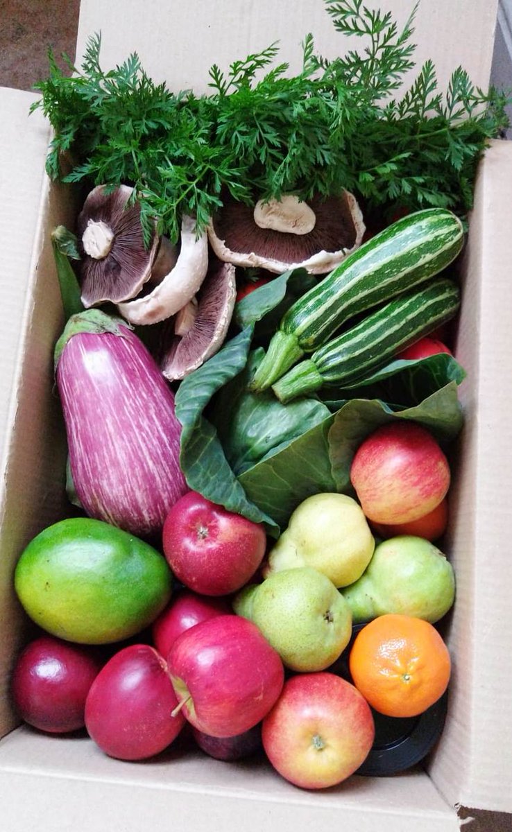 HebdenHashtags's tweet image. All the freshfarmdeliveries.com seasonal #VegBoxes are packed with wholesome veggies grown by #Local producers on farms less than 50 miles away.

They go perfectly with the #MeatBoxes.

#HebdenBridge

10% off your 1st order with 'TODTWEETS'.

Fruit, Vegetables, Eggs, Dairy, Meat.