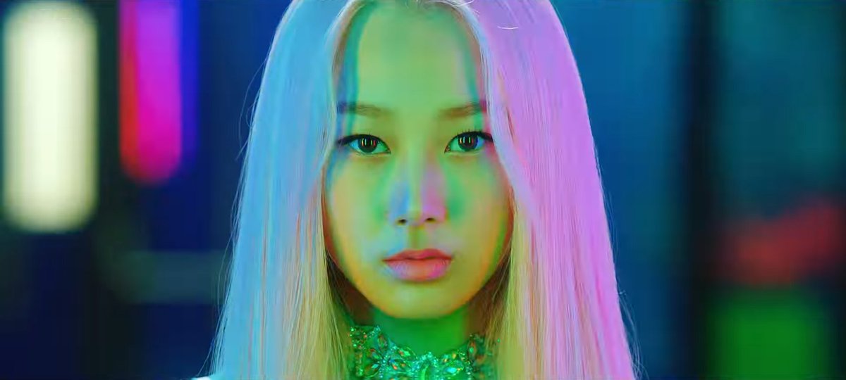 👑♥️QᴜᴇᴇɴRina♥️👑 ୨୧ഒ﹆#Whiplashഒଘ tweet media