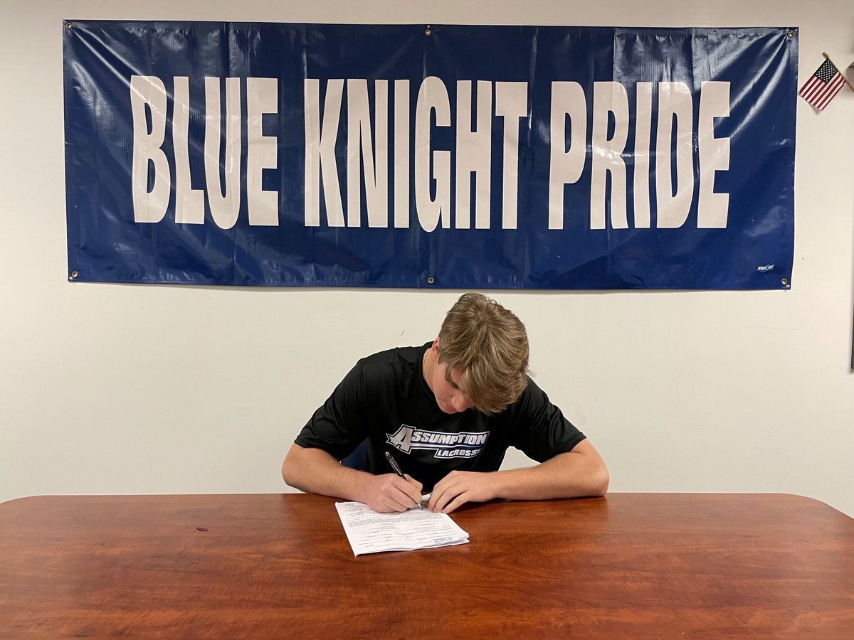 Swich_Athletics's tweet image. ⚔️ Congratulations to Aidan Rodgers on signing his NLI to attend Assumption University and play lacrosse! @SHSBlueKnights @BoostersSHS @Sandw_Super @MattGoismanCCT @BradJoyal @TheRichMaclone @BostonHeraldHS @BGlobeSports @GoAssumptionU