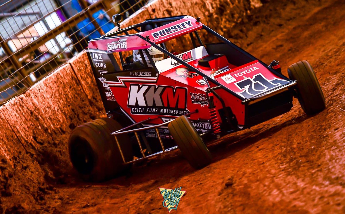 This car is so HOT🥵🥵

Driver: Daison Pursley
Track: Millbridge Speedway
📸: Dave Higgins (Mill City Images)

#dirtracing #microsprint