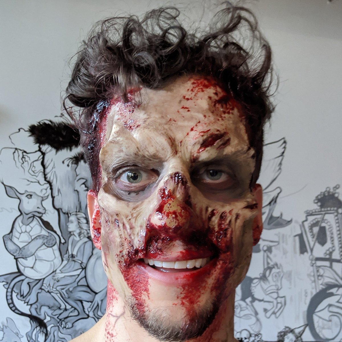 iAmPsychoMike's tweet photo. Anyone else wake up with bed head this bad?!
#ZombieProblems https://t.co/AtnLF6ZVPK