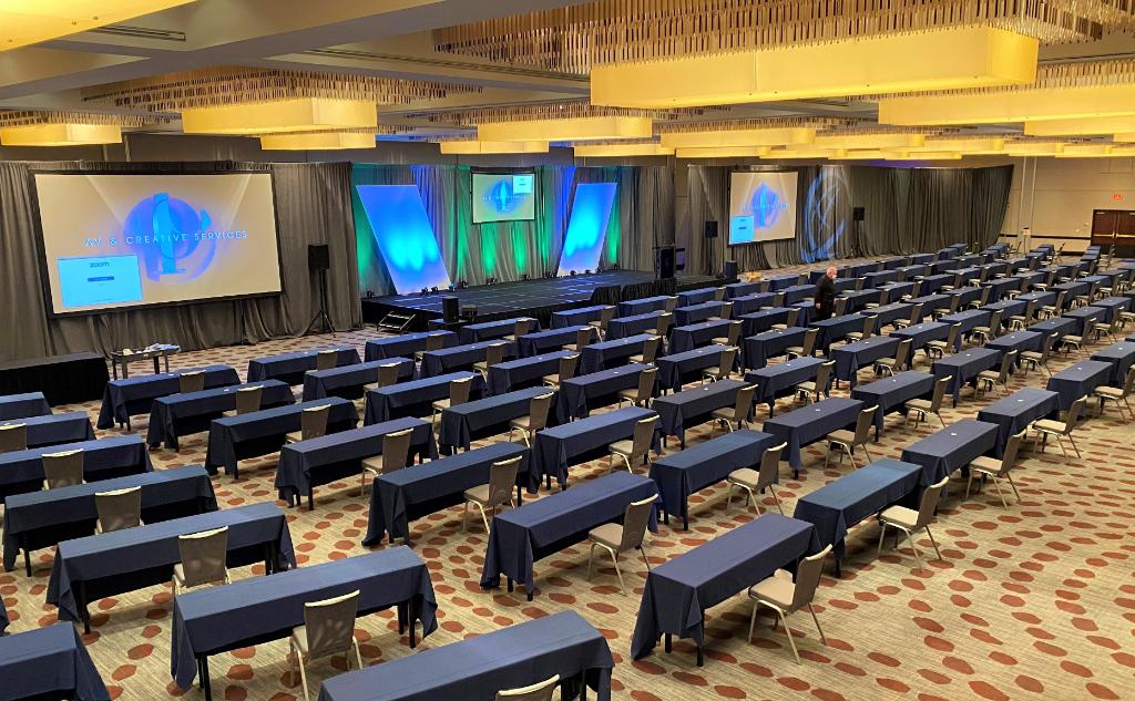 Hyatt Cincinnati tweet media