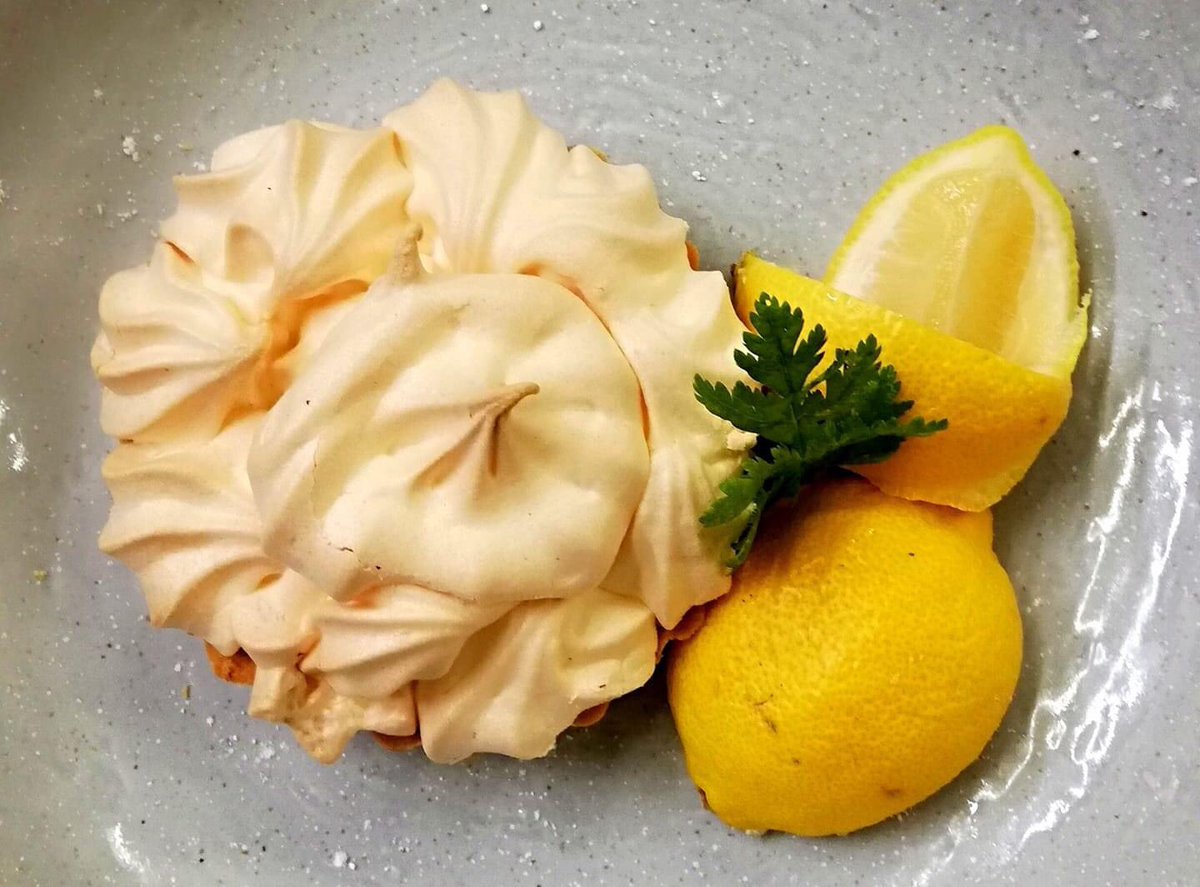 Delicious homemade Lemon Meringue Pie 🍋 🍋