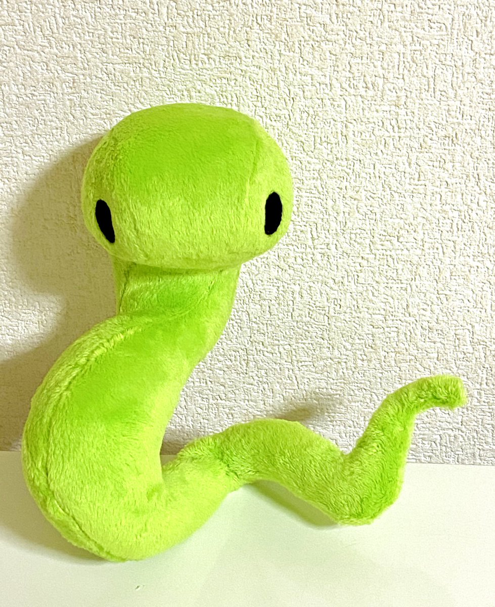 もふげ どう最近 Midorikawa氏 Mdkz01 制作の大好きなゲーム ヘビの命 に登場するヘビのぬいぐるみを作ってみました ゲームの完成を心からお祝いしているタイプのぬいぐるみだよ 今まで触れてきたフリーゲームの中で一番好きです