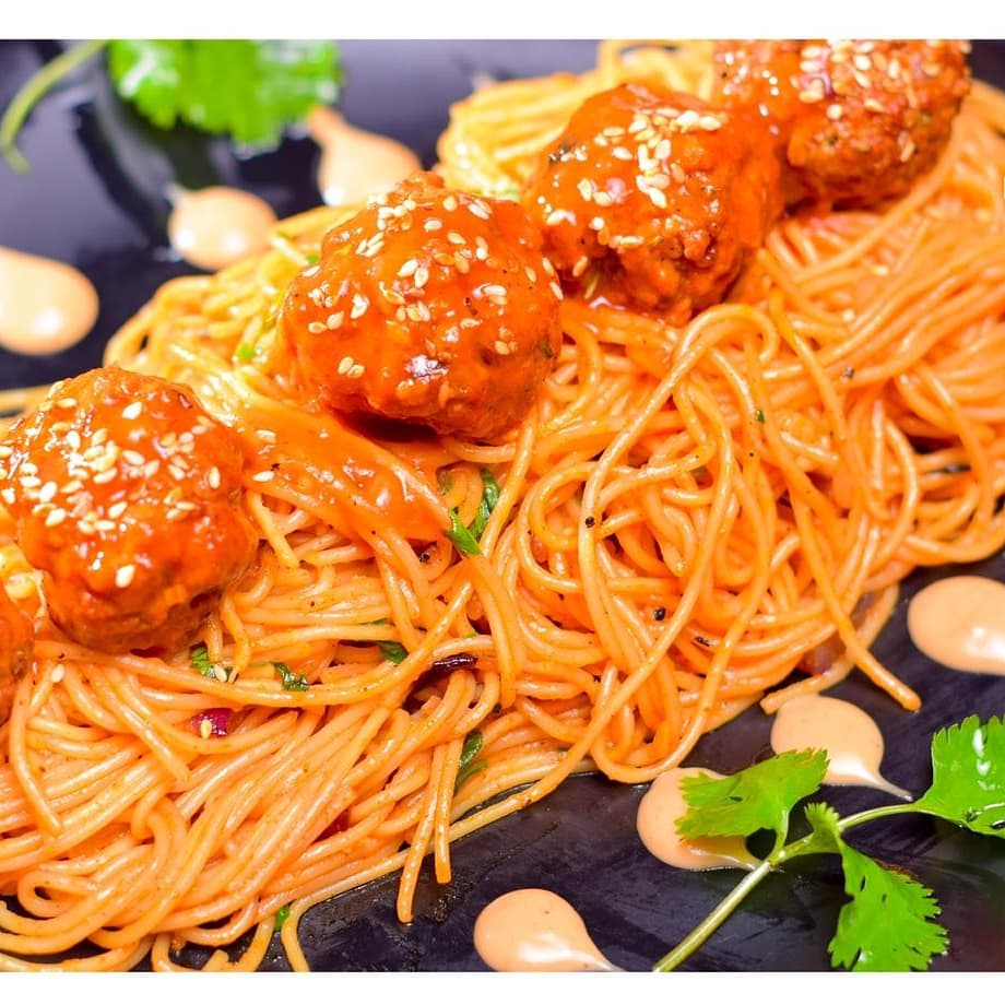 PorkLegend's tweet photo. Has your holiday mood been activated? 🥂🎉

Ours is activated already!! 🕺 🕺

See what we are doing for our customers 😋 😋 😋

Big, much and more tastier.

Get your taste buds ready!!
#tuesdayvibe #tuesdaymotivations #WithdrawGCDNowKE #LegendaryElite #WorldPrematurityDay2020 https://t.co/GCfvor406F