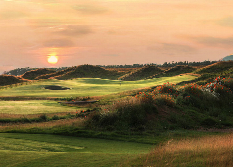 hotelsgolf's tweet photo. Dumbarnie Links opening again for play in March 2021. Book your accommodation here: https://t.co/IK4CYrA2kj https://t.co/plxuoKIKX9