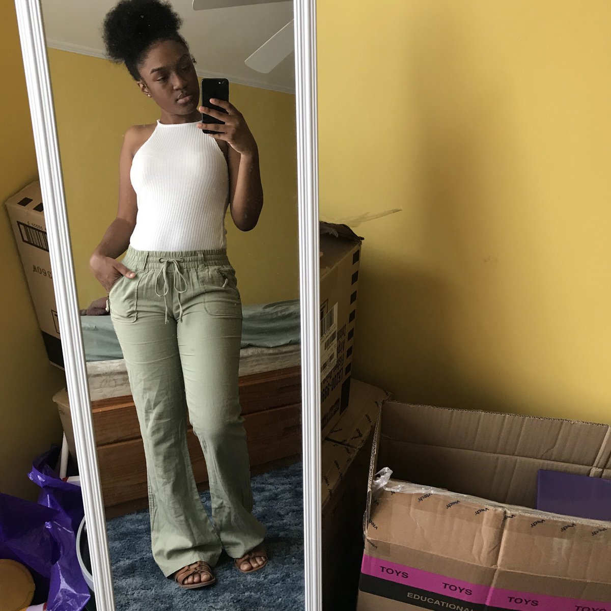 hlexis3's tweet photo. How much have you changed over three years? 🤷🏾‍♀️🤩 https://t.co/oDbChgXgtK