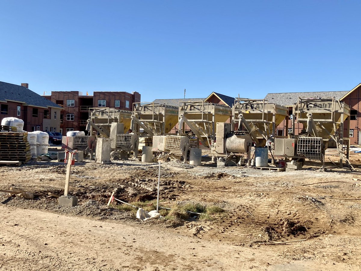carson_wann's tweet photo. This is how @SPECMIX can save the mason contractor $$. Can you imagine field mixing 5 different types of material? #consistency #liability #masonry @dwbrazeal https://t.co/xPe4UbU2W9