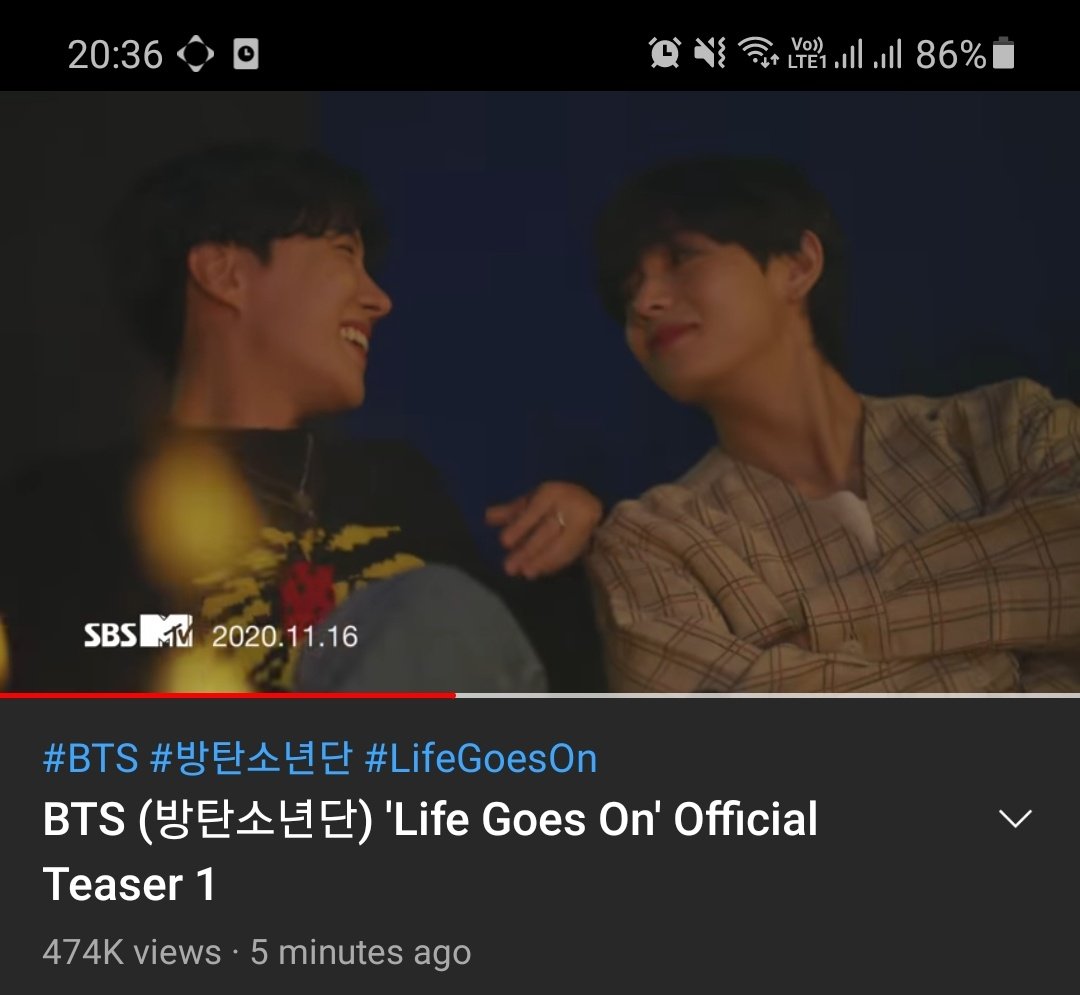SnekaCM's tweet photo. @YouTube How is it even possible for a video to freeze at #474k views for almost an hour and #1M Likes for the same. #BTS_BE @bts_bighit @bangtan__india #LifeGoesOn
P.S The screenshots are from two of my own devices at various times.
#youtubedoessomething
#armyalert https://t.co/rLgvOwSOkD