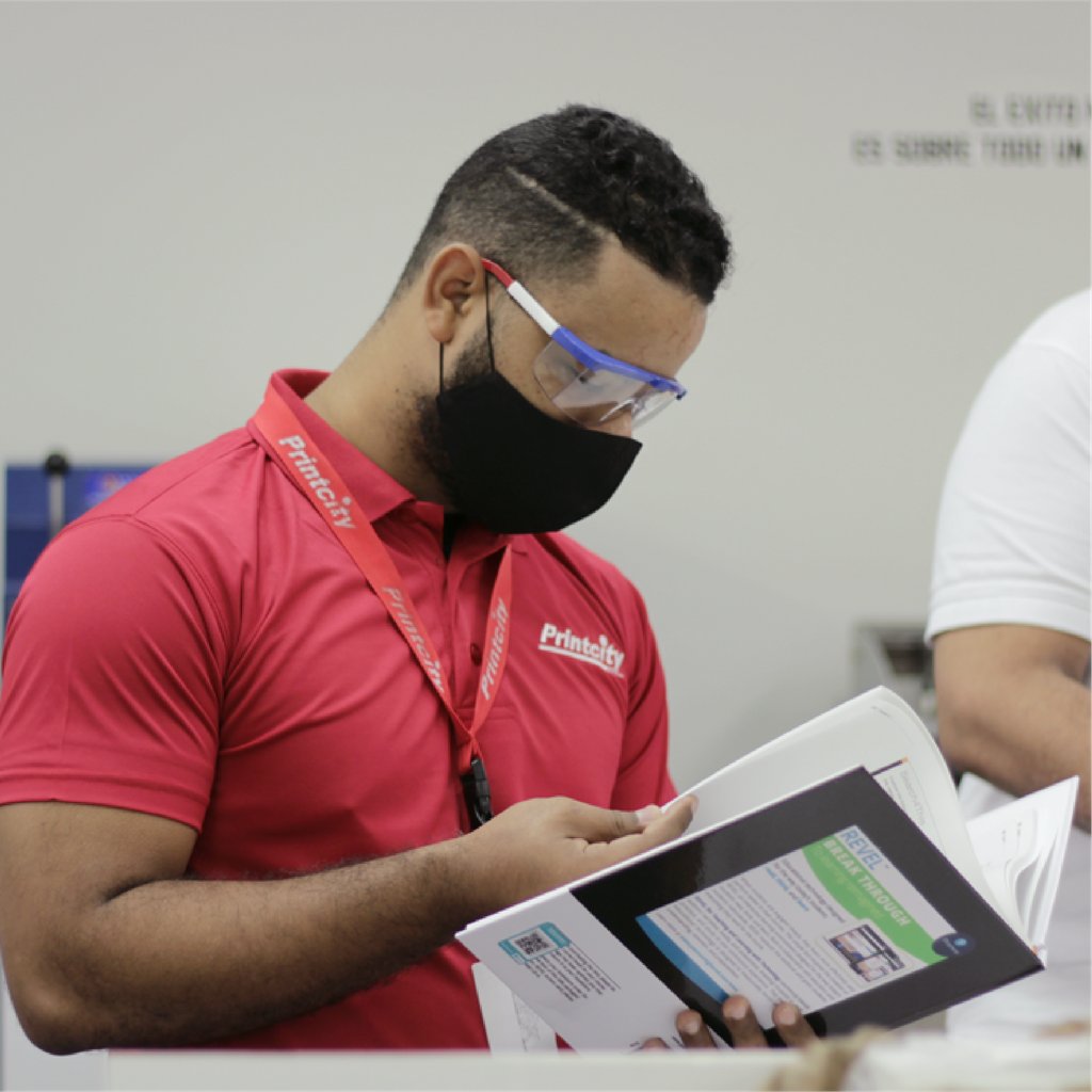 Printcityetc's tweet photo. Siempre procuramos revisar la producción de los productos empastados. Recuerda que puedes restaurar aquellos que tengas en mal estado y tenerlos como nuevos para que alargues su tiempo de vida ✅ #Printcityetc #Print #PrintShopOnline #Printcity https://t.co/qSOZcq1V9a