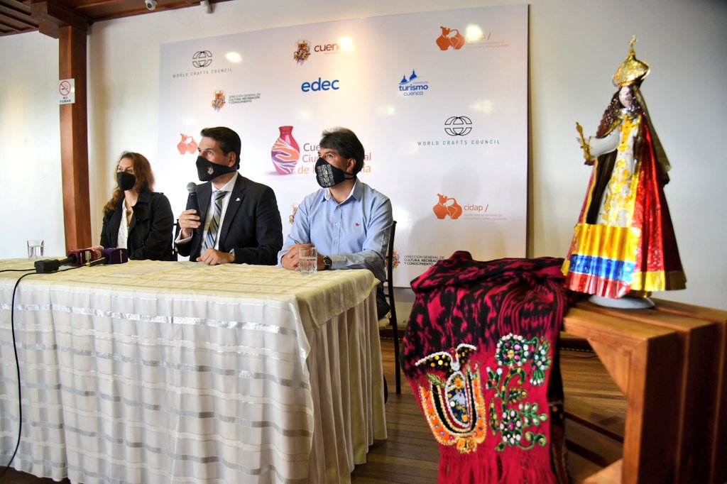MunicipioCuenca's tweet photo. Hoy, el Alcalde @pedropalaciosu, informó que Cuenca fue designada como “Ciudad Mundial de la Artesanía”, por parte del Consejo Mundial de Artesanías, WCC, entidad sin fines de lucro, con sede en Bélgica.

#CuencaArtesanal 
#CuencaBicentenaria https://t.co/IV2dvyqe8v