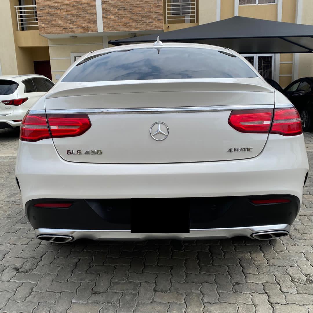 ldgcolt's tweet photo. Galant white horse !
#pretoria
RT @CNwanbueze : Mercedes Benz GLE450 Coupe 2016. Fullest Option,ForeignUsed
Complete Duty.#26.5m net
Pls kindly RT and patronize #CalebAutos. Lagos
#tuesdayvibe #JumiaToTheRescue
#NutritionConferenceNG https://t.co/IPhrQChned