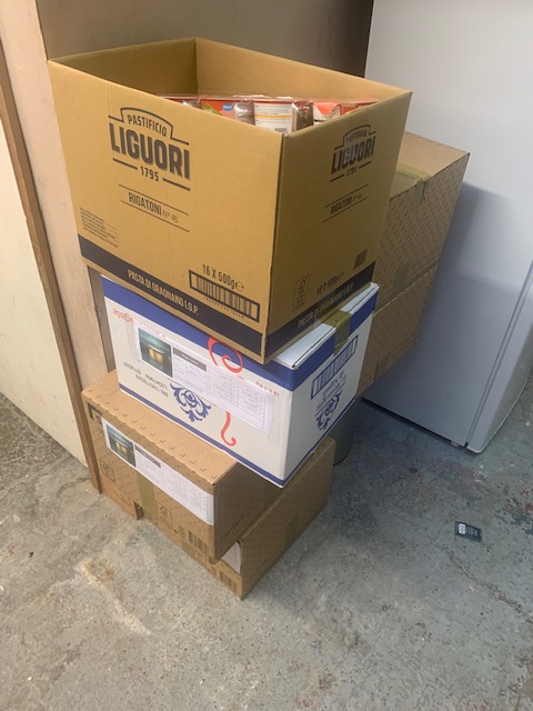IsaacKingisaac's tweet photo. @vineyard_ltd we thank st martins church for the donation. one other person off the street today and food parcel given. vineyard we make our properties homely https://t.co/DQXcMThh5P