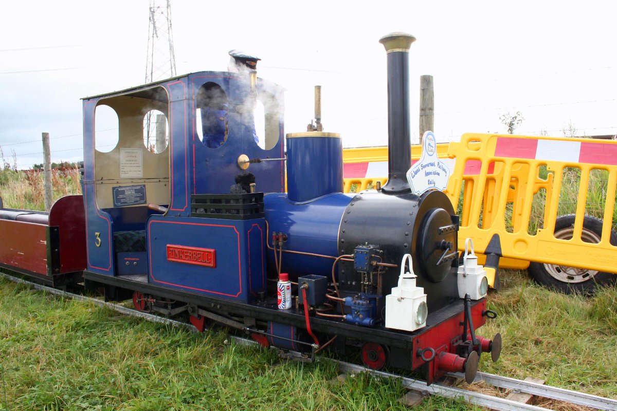 Ranaroth2's tweet photo. 3 TINKERBELL. 7¼" gauge built John Bailiss, 1988. Original designed by Roger Marsh. Owned by Recreation Railways. Photo: Norton Fitzwarren, 04.08.2012. #railway #locomotive #steam #narrowgauge #JohnBailiss #RogerMarsh #NortonFitzwarren #Tinkerbell @SalopianLyne https://t.co/XjuhcpKpTp