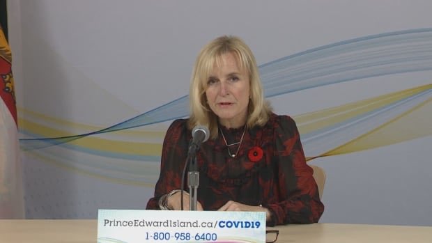 LouiseMartinCBC's tweet photo. P.E.I. to make masks mandatory in public places
https://t.co/iaHhimTyBw https://t.co/0UOA30Mgjn