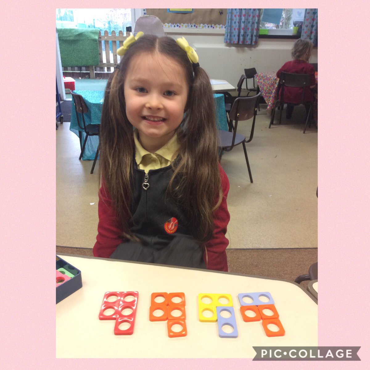 FRISroom4's tweet photo. Our number of the week is 5! We have been looking at different ways to make 5 using the numicon! 5️⃣ https://t.co/1XO4kUPNLw