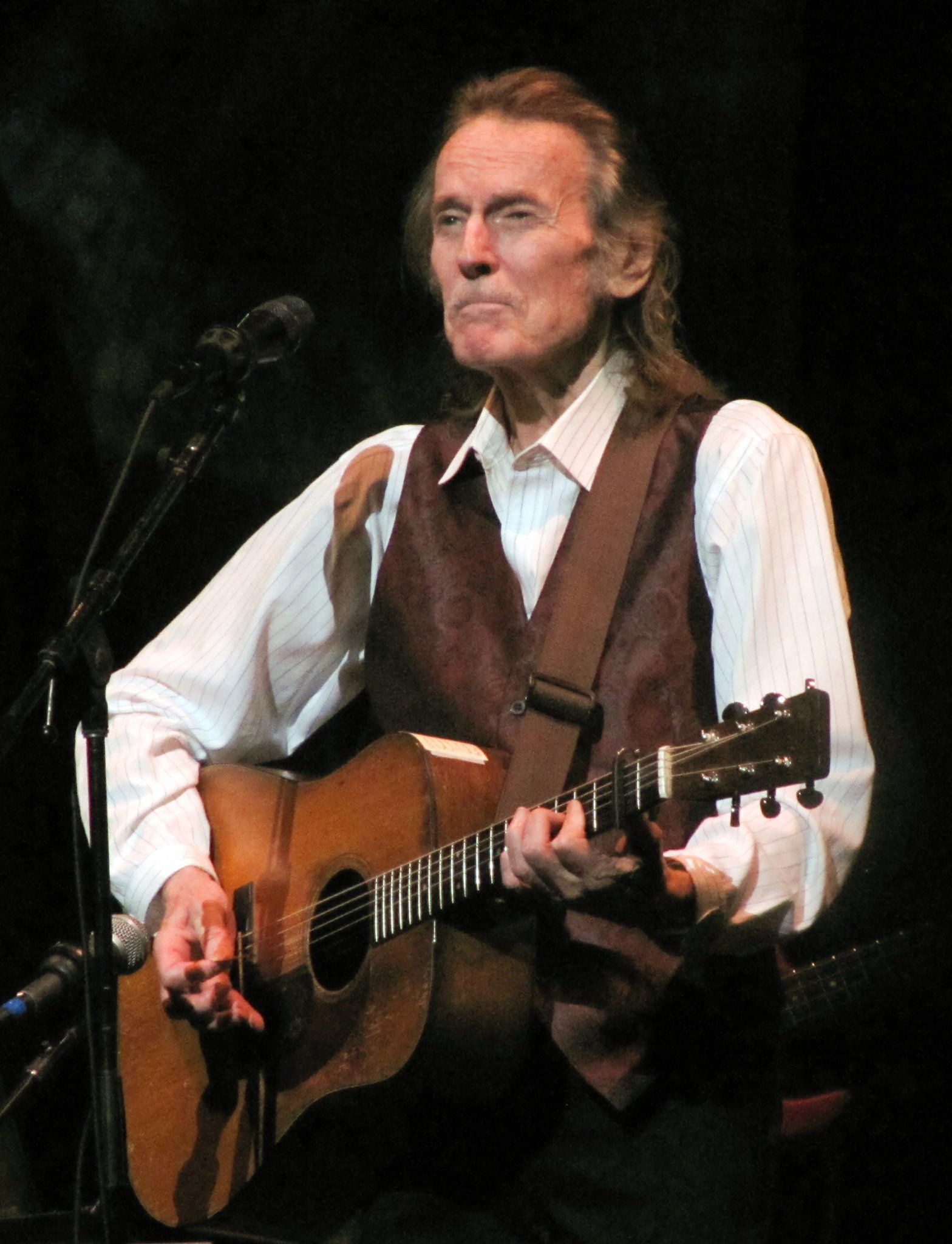 Happy Birthday Gordon Lightfoot 
 
