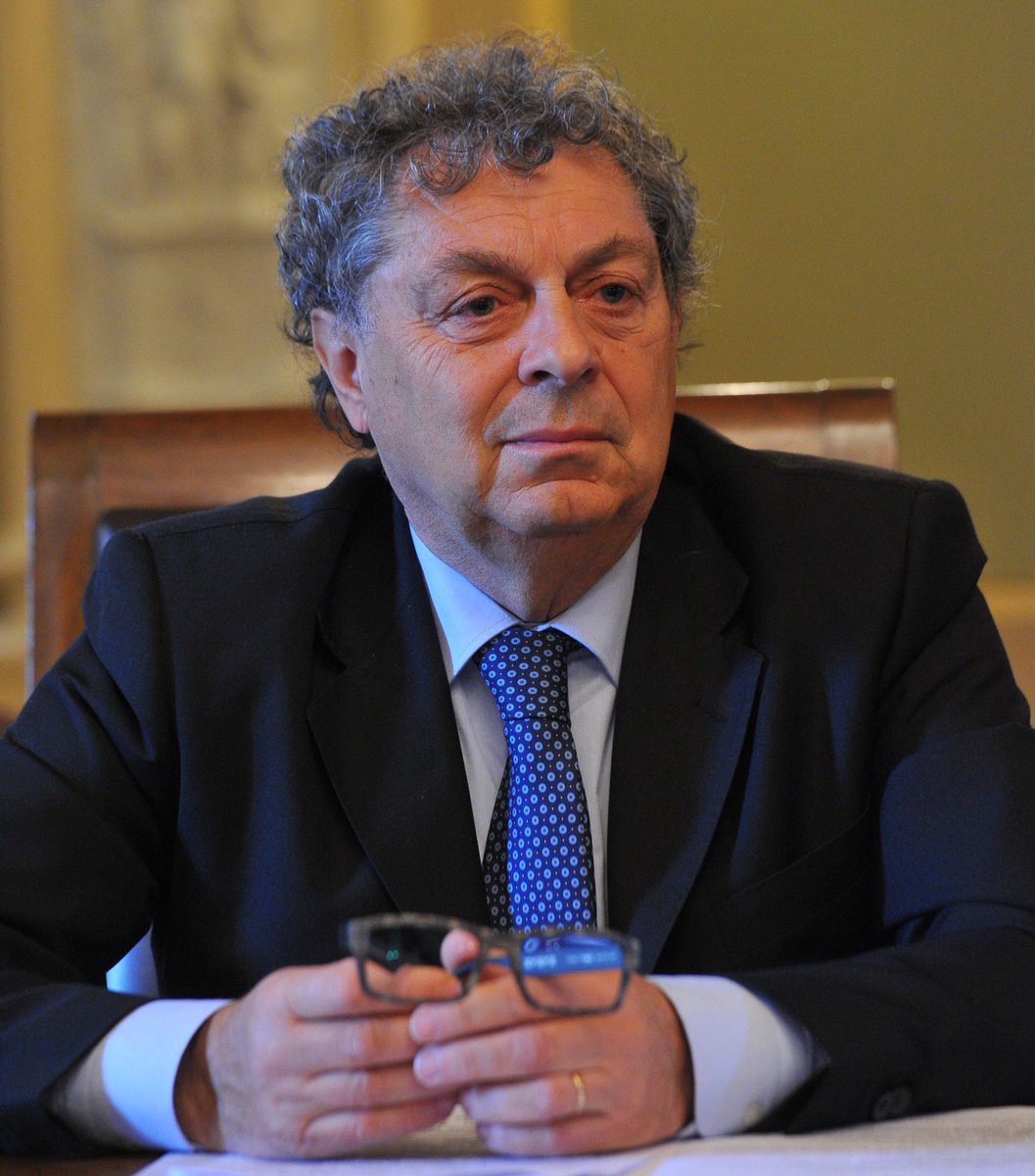 Premio speciale "Rosa Camuna 2020" a Giovanni Licini. La grande gioia dell'#Accademia #sport #solifdarietà #premio 
#RosaCamuna2020
Leggi la sintesi della giornata al link
sportesolidarieta.it/blog/premio-sp…