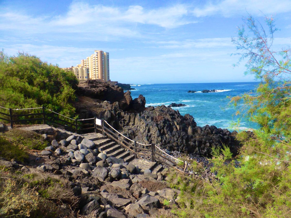 TurismoLosSilos's tweet photo. De mar a cumbre } from the sea to the summit } #LosSilos #IslaBaja #Tenerife #IslasCanarias #Kanarischeinseln #CanaryIslands #EnjoyTheFlow #HaveAGreatDay #NaturalezaViva #LosSilosNatural #SinVertidosAlMar #CambioClimatico #disfrutalavida https://t.co/oreSvJwt1Z