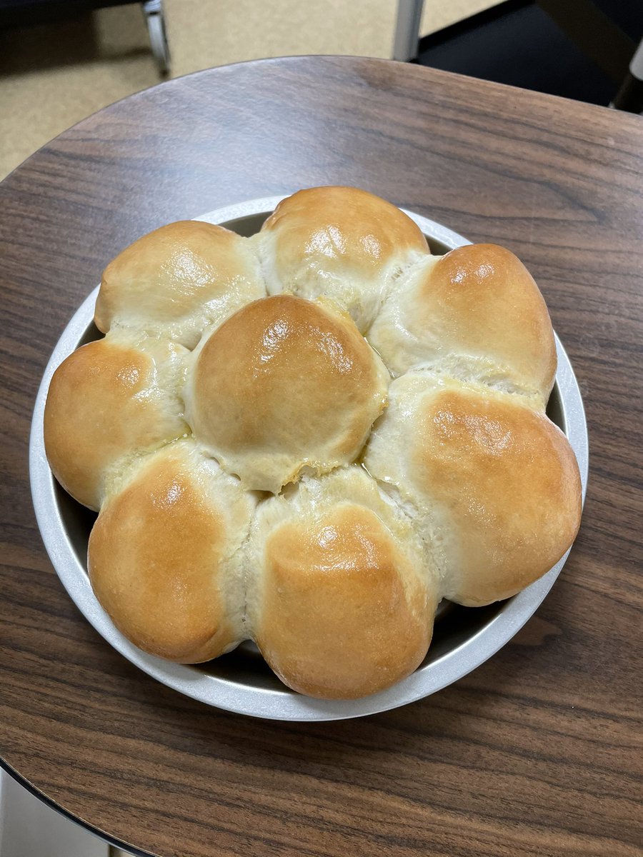 csvfd236's tweet photo. When it’s National Homemade Bread Day, you make homemade dinner rolls! #HomemadeBreadDay #TrilogyLiving @OaksBethesda @nolafoodguy @MckeeJmckee73 @TrilogyLiving @WMBHoosier @LeighAnnBarney @rbufford https://t.co/A0JT2EVZv1