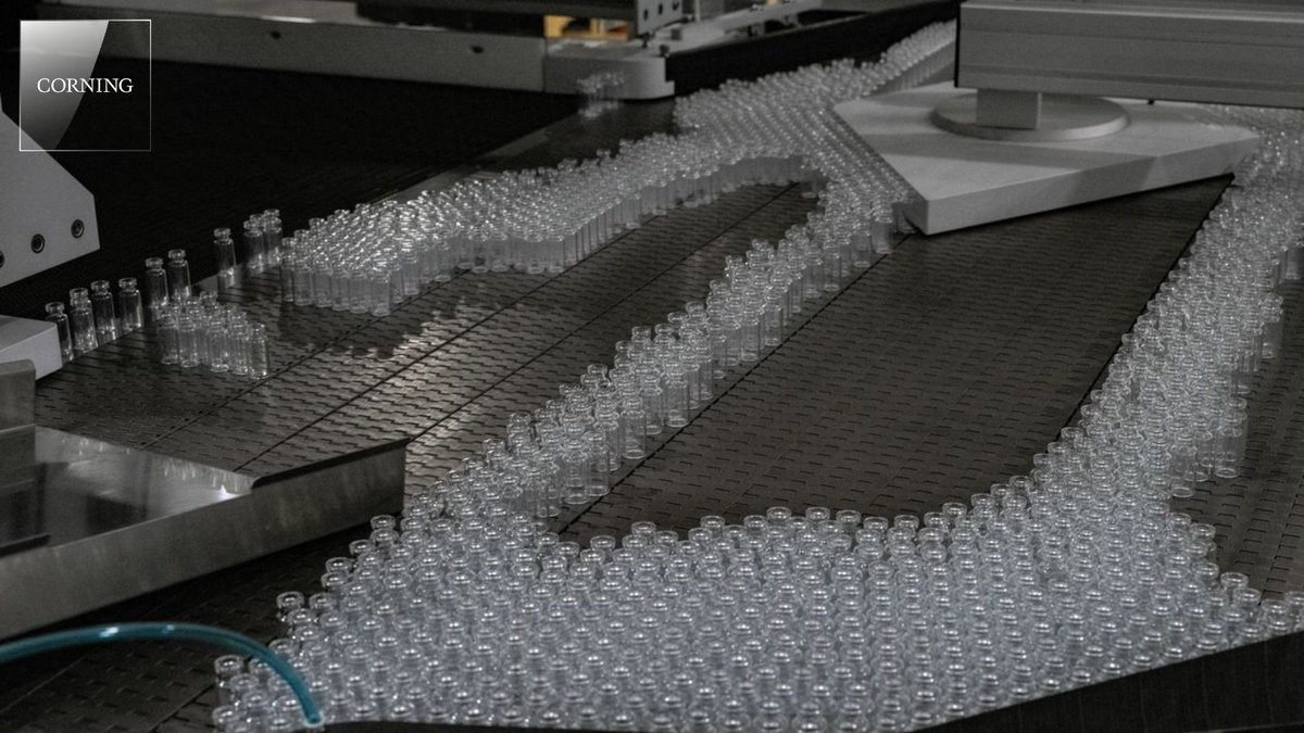 CorningTalent's tweet photo. Novel container from @Corning set to play important role in protecting vaccines from broken glass, impurities and cracks

Read here: https://t.co/22l7Q8Osx4 https://t.co/7fKL6C2rnU