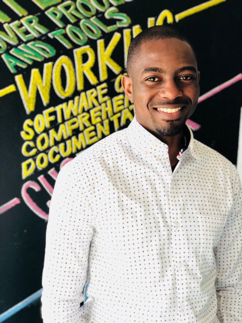 SOCreative2022's tweet photo. #SOCreative2020 #Hubs #Masterclass Series kicked off today and runs until 19.11.2020 with @McCloud581 @kedukudzi & @RudoNyangulu speaking about 1/ Digital #Leadership 2/ #Collaboration for Impact & 3 Fundraising & #Sustainability @StimulusAfrica @goethezimbabwe @SouthernAfrArts https://t.co/ca9j9H8bxS