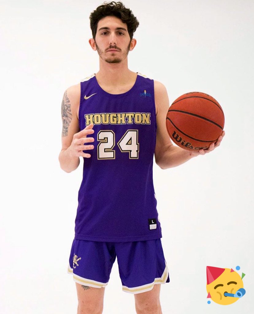 Houghton_MBB's tweet photo. Happy Birthday to our very own (So.) AJ Bass! https://t.co/TiL8wu2aoF