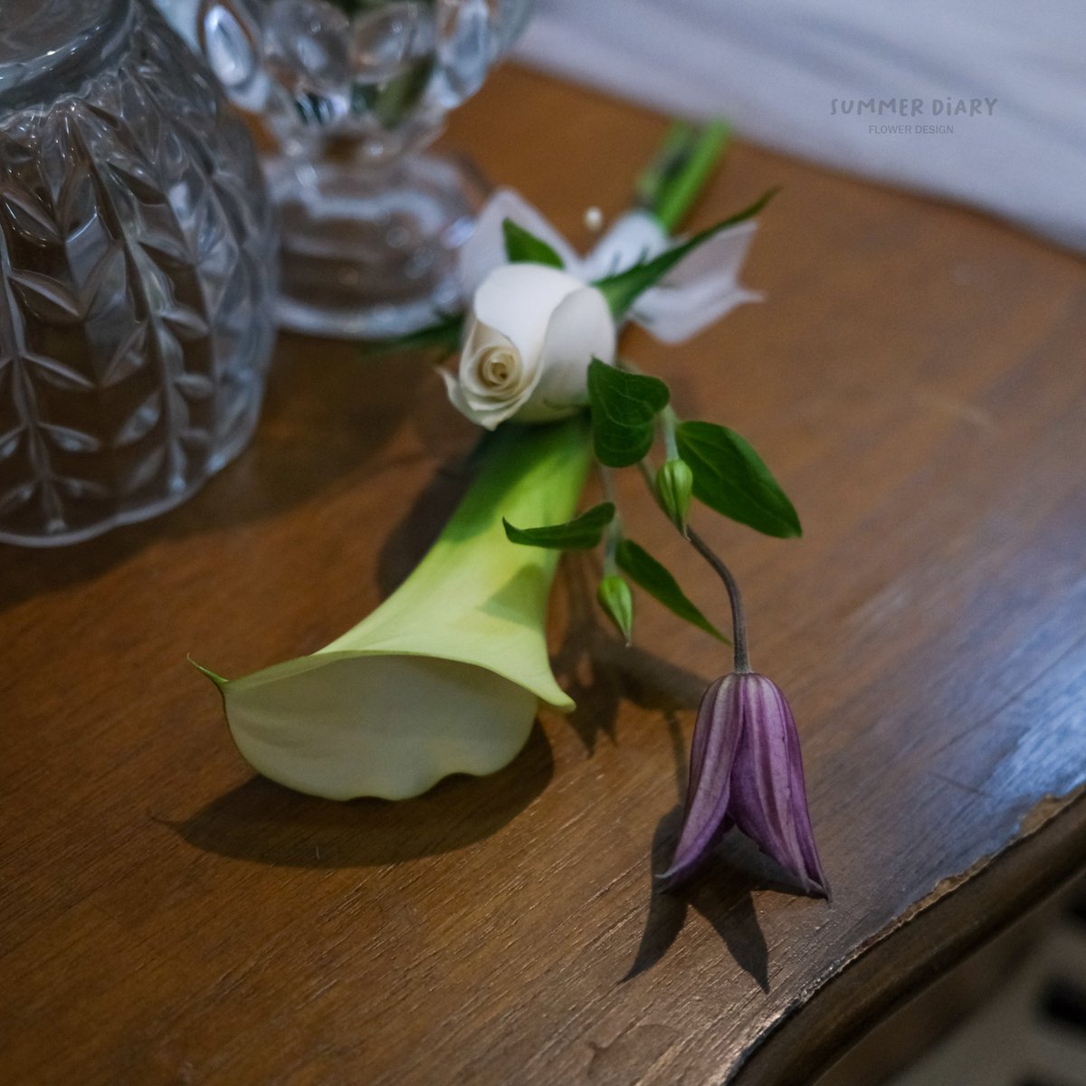 본식 부케
카라+라펄장미+맨스필드장미 조합🌸🌼🌹