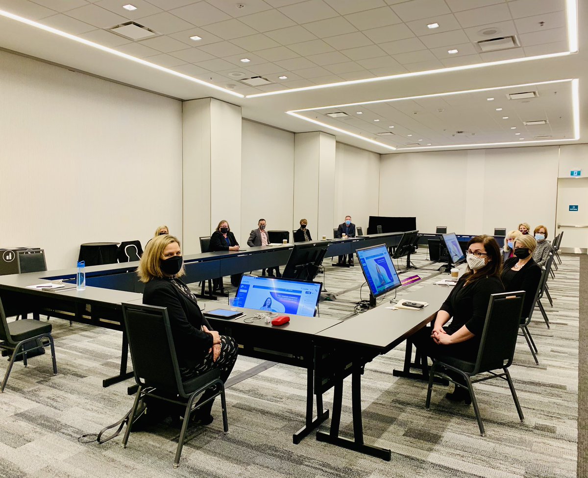 dawn_bee's tweet photo. Hi from #Halifax tourism colleagues from coast to coast to coast! We have gathered some industry partners to be together and participate in the #tiaccongress @TIAC_AITC @meethalifax @TourismNS @HfxStanfield @VoiceofTourism @hfxconventions https://t.co/LIt5W1ZcPY