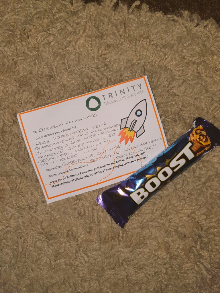 Miss_Hinchliffe's tweet photo. What a lovely surprise to come home to, a great little pick me up on a Tuesday! #GiveusaBoost  #CadburyBoost #TTSSchoolDirect #TrinityTeach #TTSA https://t.co/m0vlK5V7Cw