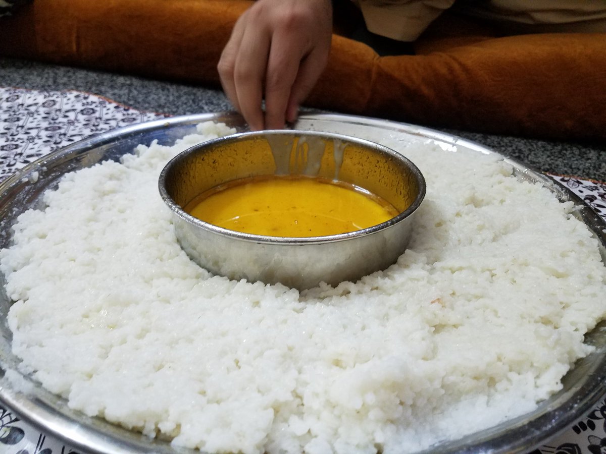 jamshedwazir11's tweet photo. Today something Different..
Waziristani special Dishes called "#SapeenayWarezay+#Letai"
Thank you some Much Sher Ullah for such a delicious Dish.. https://t.co/nTSLEvshoO