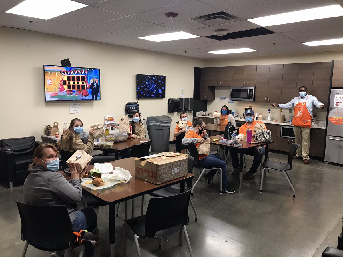 Jermaine Hamilton (@jermainethd) on Twitter photo Thanking our awesome MET team at 2010...MET ROCKS!!! <a href="/jody_delicato/">Jody Delicato</a> <a href="/joethd/">Joe Mitchell</a> <a href="/john_l_gossett/">John Gossett</a> <a href="/iyzdup74/">Di Koester</a> <a href="/Linville2003/">Patrick Linville</a> <a href="/spustelak/">Stanley Pustelak</a> <a href="/RStOnge250/">Roger St.Onge</a> <a href="/Matthew10903420/">Matthew Walker</a> <a href="/wayne2314/">Wayne Williams</a> @wamauzy <a href="/HauckJenny/">Jenny Hauck</a> Thanking our awesome MET team at 2010...MET ROCKS!!! <a href="/jody_delicato/">Jody Delicato</a> <a href="/joethd/">Joe Mitchell</a> <a href="/john_l_gossett/">John Gossett</a> <a href="/iyzdup74/">Di Koester</a> <a href="/Linville2003/">Patrick Linville</a> <a href="/spustelak/">Stanley Pustelak</a> <a href="/RStOnge250/">Roger St.Onge</a> <a href="/Matthew10903420/">Matthew Walker</a> <a href="/wayne2314/">Wayne Williams</a> @wamauzy <a href="/HauckJenny/">Jenny Hauck</a>