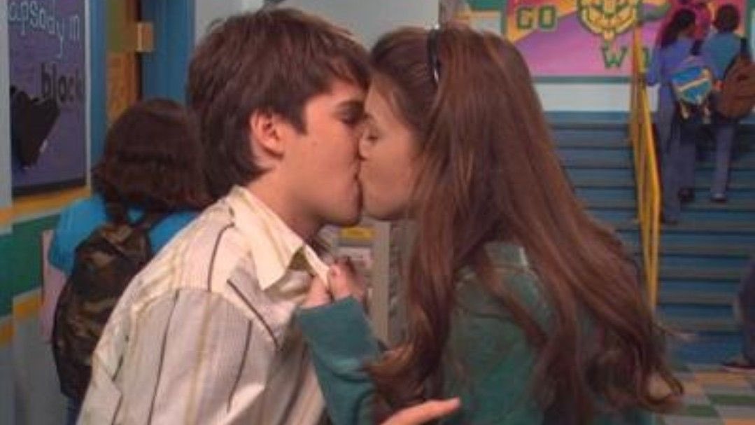 19. Cool kid and Loser Dynamic