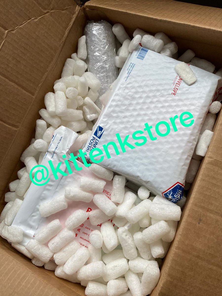 KittenKStore's tweet photo. #KittenStoreUpdates
Caixa 3/4 do Treasure chapter two (com envio pros eua) já está aqui em casa em perfeito estado 🥺❤️
Vamos esperar todas chegarem pra começar a fazer a troca de cards e envios. https://t.co/exLxGXe3hB