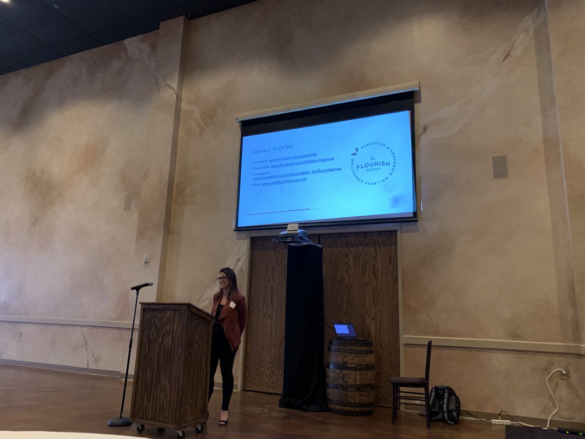 ABGPAMidstream's tweet photo. Thank you to all of our Q4 Speaker Luncheon attendees!!! Thank you to Niki Campbell of Flourish for being our guest speaker, and coaching  us all on how to build up our LinkedIn profiles. #ABGPA https://t.co/9a1ZqTpa13