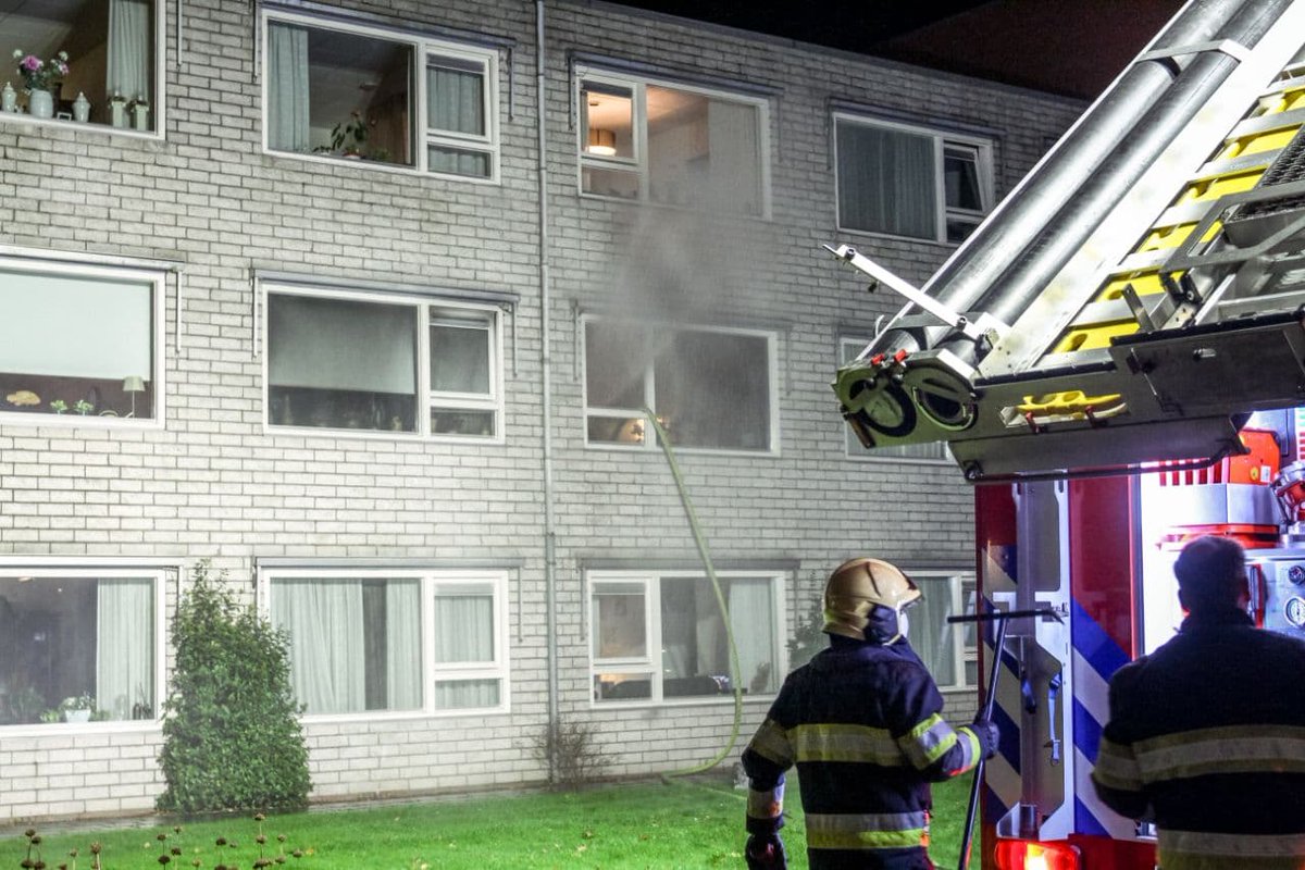 Keukenbrand bij verzorgingstehuis Suyderhuys in Surhuisterveen -.