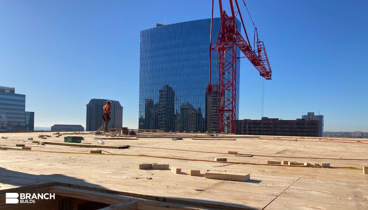 BranchBuilds's tweet image. Roofing materials have arrived for Centennial Terrace Apartments in Richmond, VA. This six-story mixed-use building features 53 units, a clubhouse that connects to a rooftop terrace, retail space, and ground-floor parking. @BakerRoofing #ProjectUpdate #BuildingLegacies