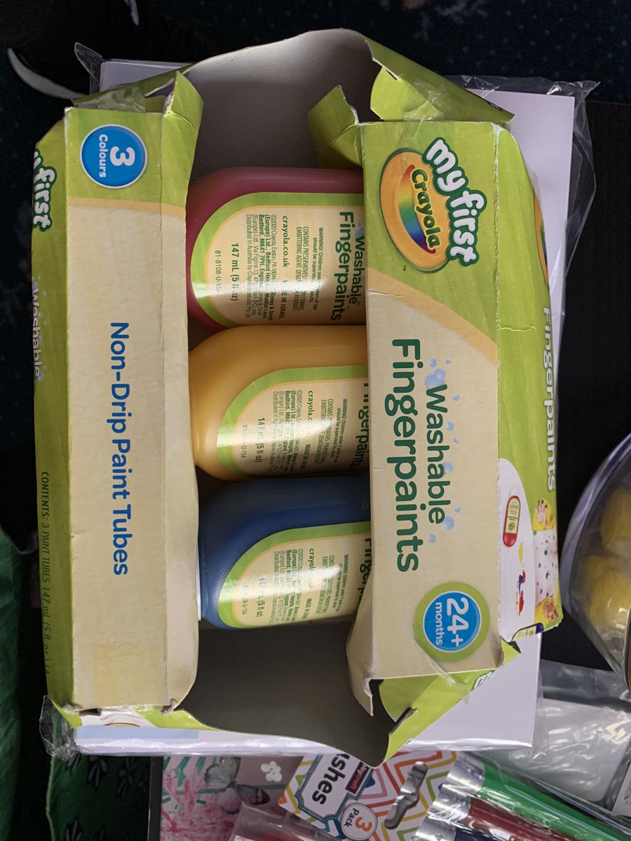 jozzaj's tweet photo. @Hobbycraft first time using the Click and collect service! Very disappointed! Not only has an item arrive damaged the staff at the store were rude. I work in retail to it’s tough I get it but no need to be rude. This gift and now been ruin for my little boy. https://t.co/OqBqSHbyxn